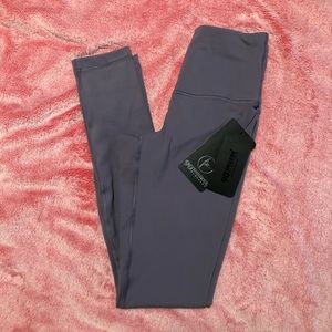 Lavender 90Degree by Reflex Leggings